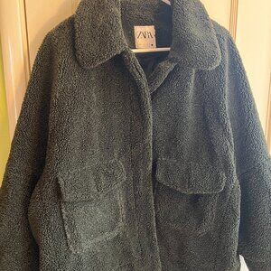 Zara Women's Faux Shearling Jacket - Size Large